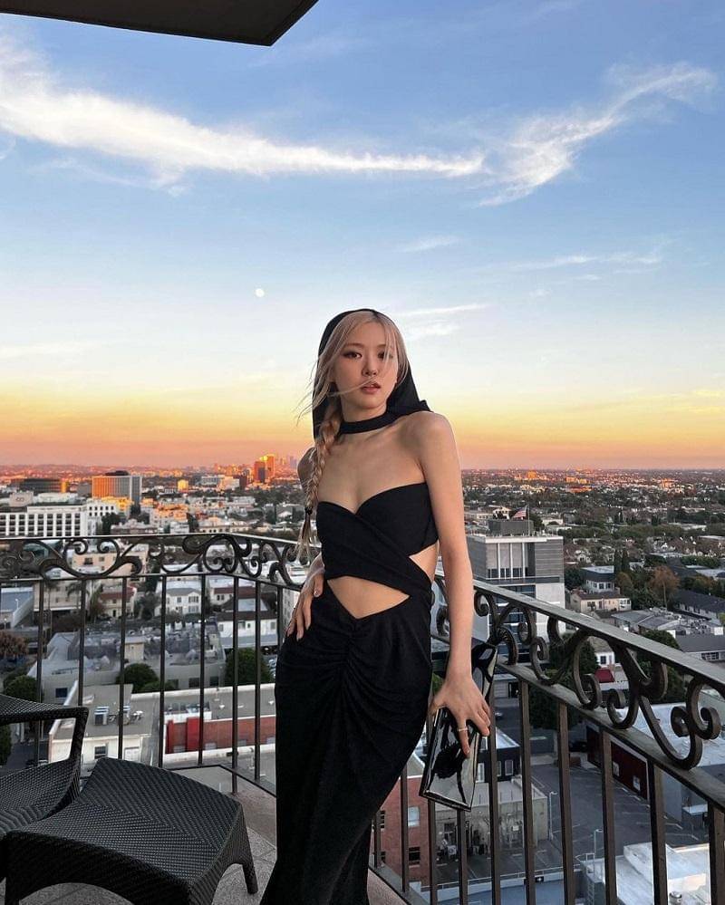 instagram.com/roses_are_rosie