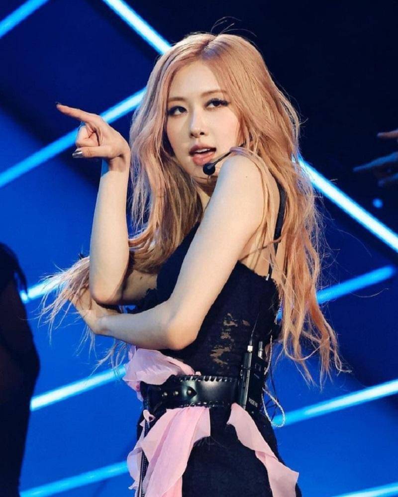 instagram.com/justjared