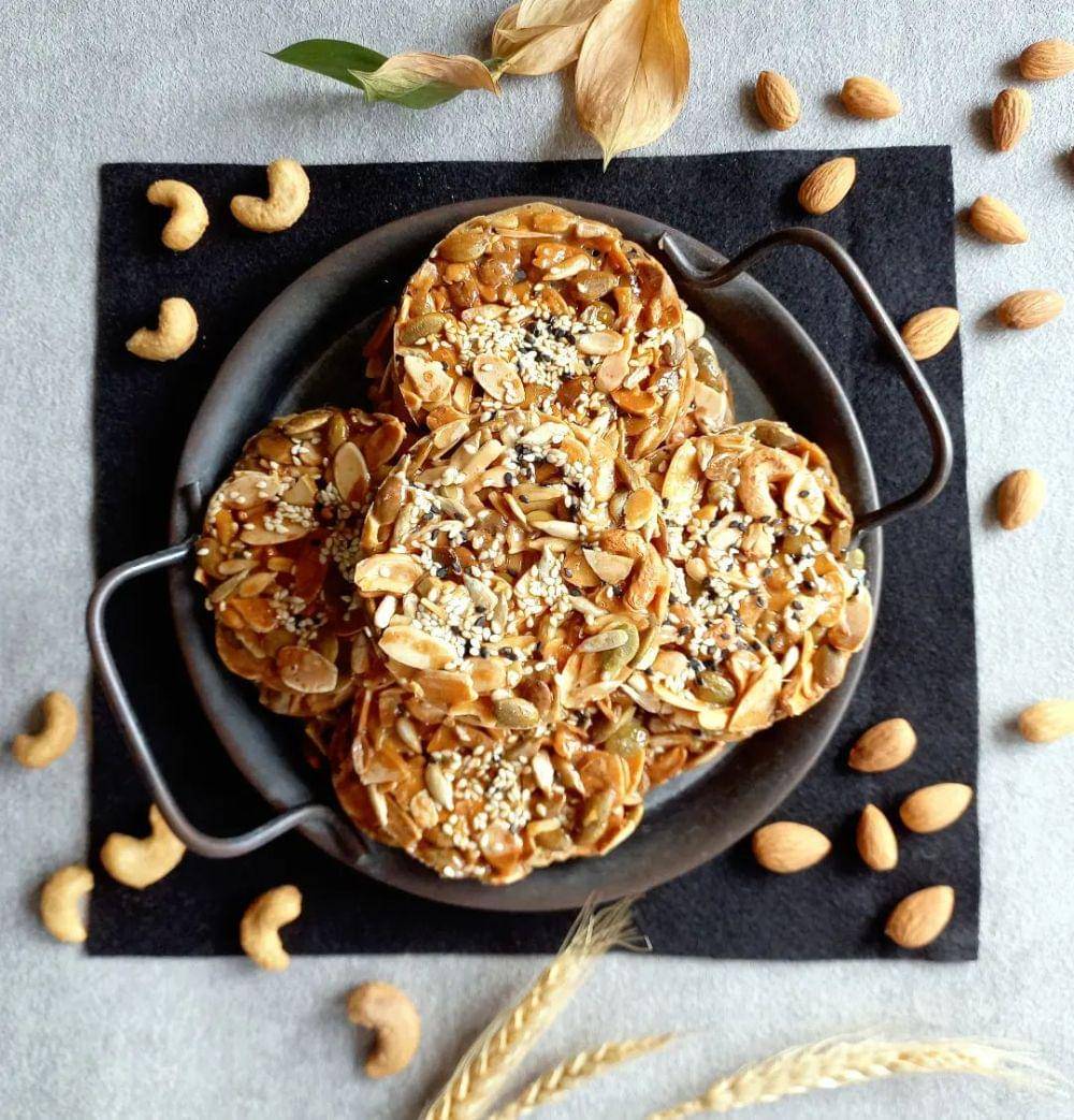 florentine cookies (instagram.com/megas_kitchen97)