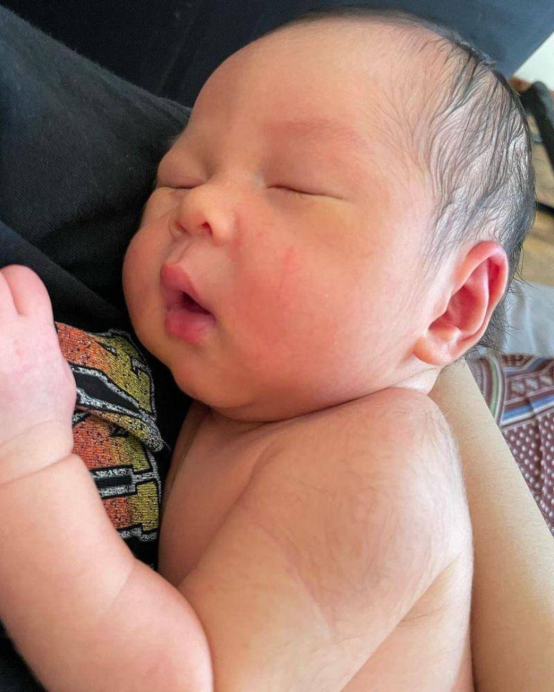 Instagram.com/@rinni_w