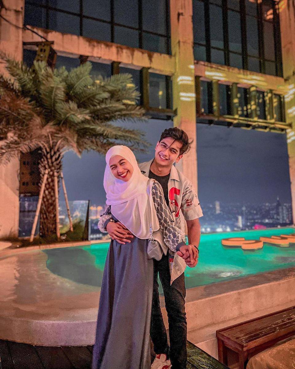 Instagram.com/riaricis1795