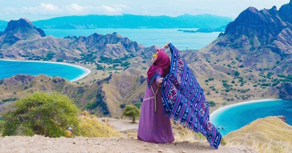 Instagram.com/riaricis1795