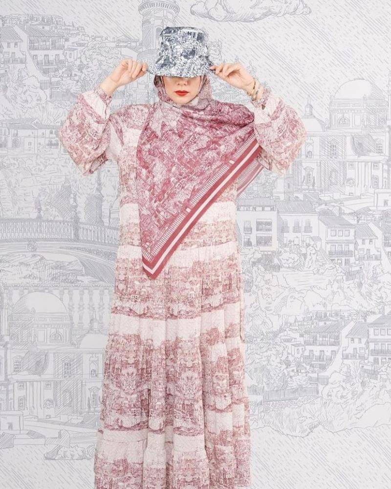 Instagram.com/dewisandra