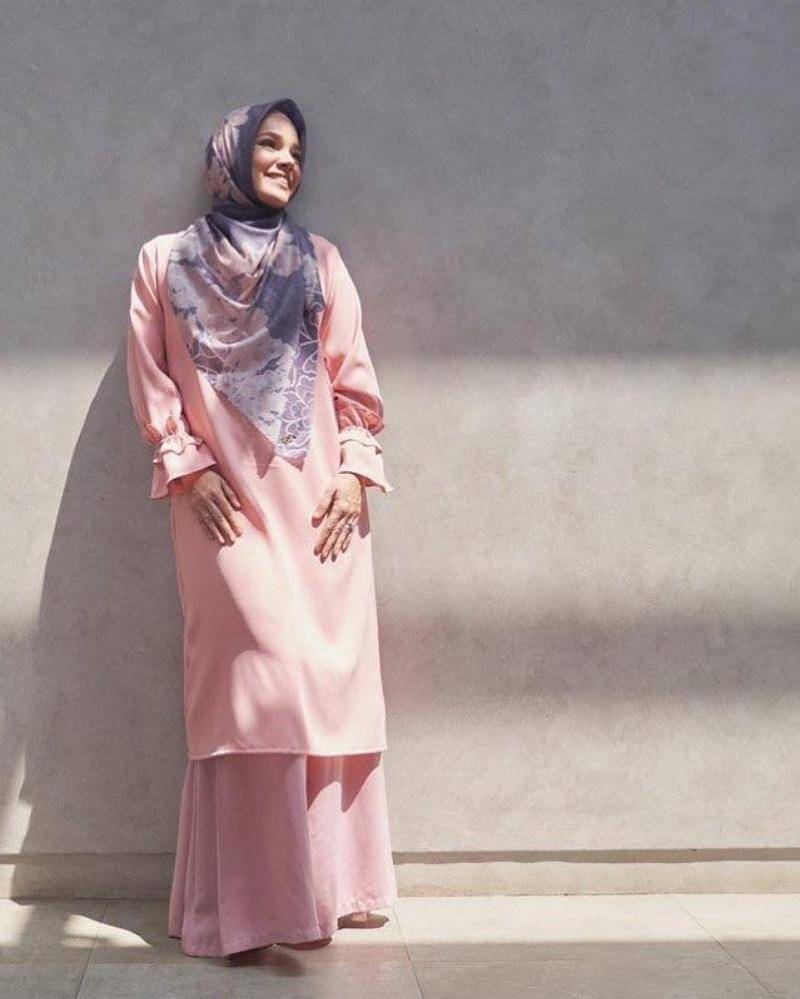 Instagram.com/dewisandra