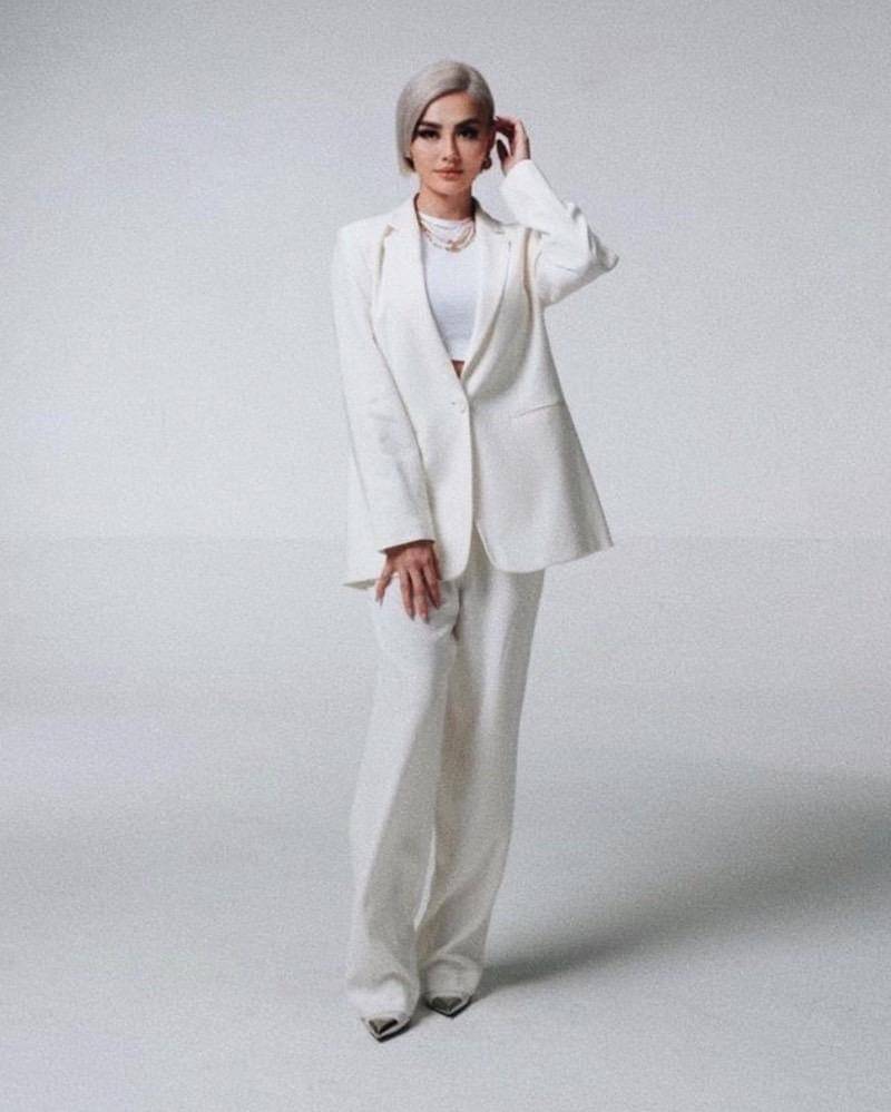 Instagram.com/agnezmo