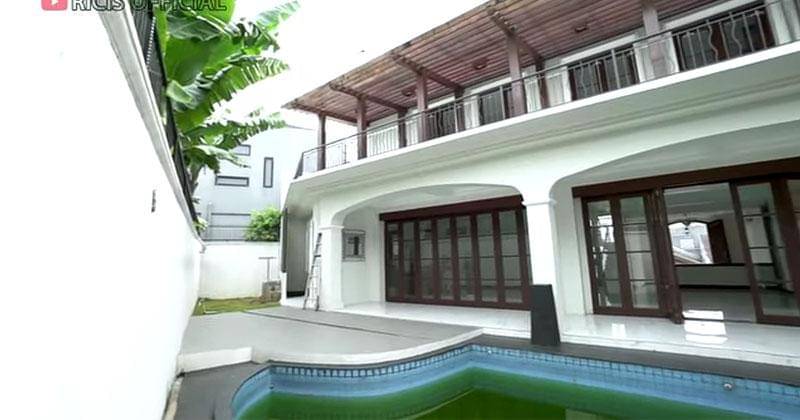 YouTube.com/Ricis Official