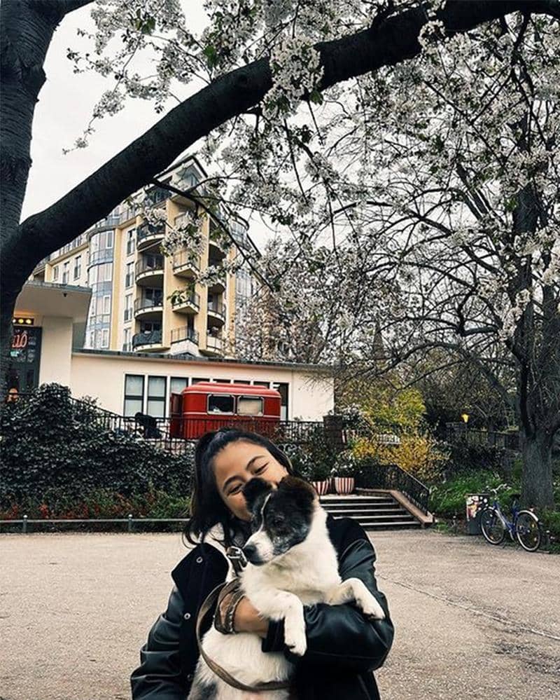 Instagram.com/thenadiavega