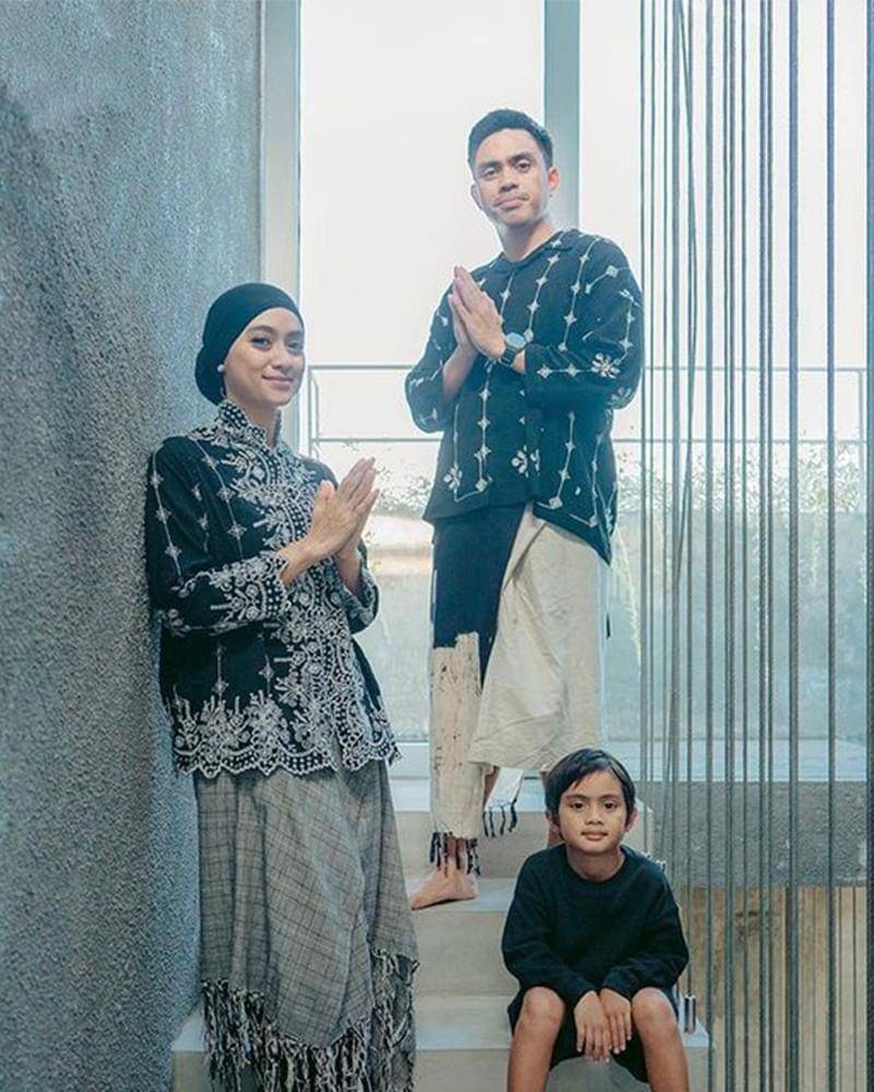 Instagram.com/ayudiac 