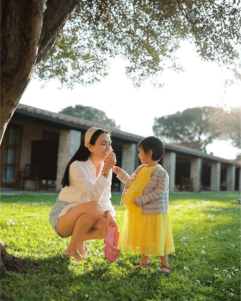 Instagram.com/shandyaulia