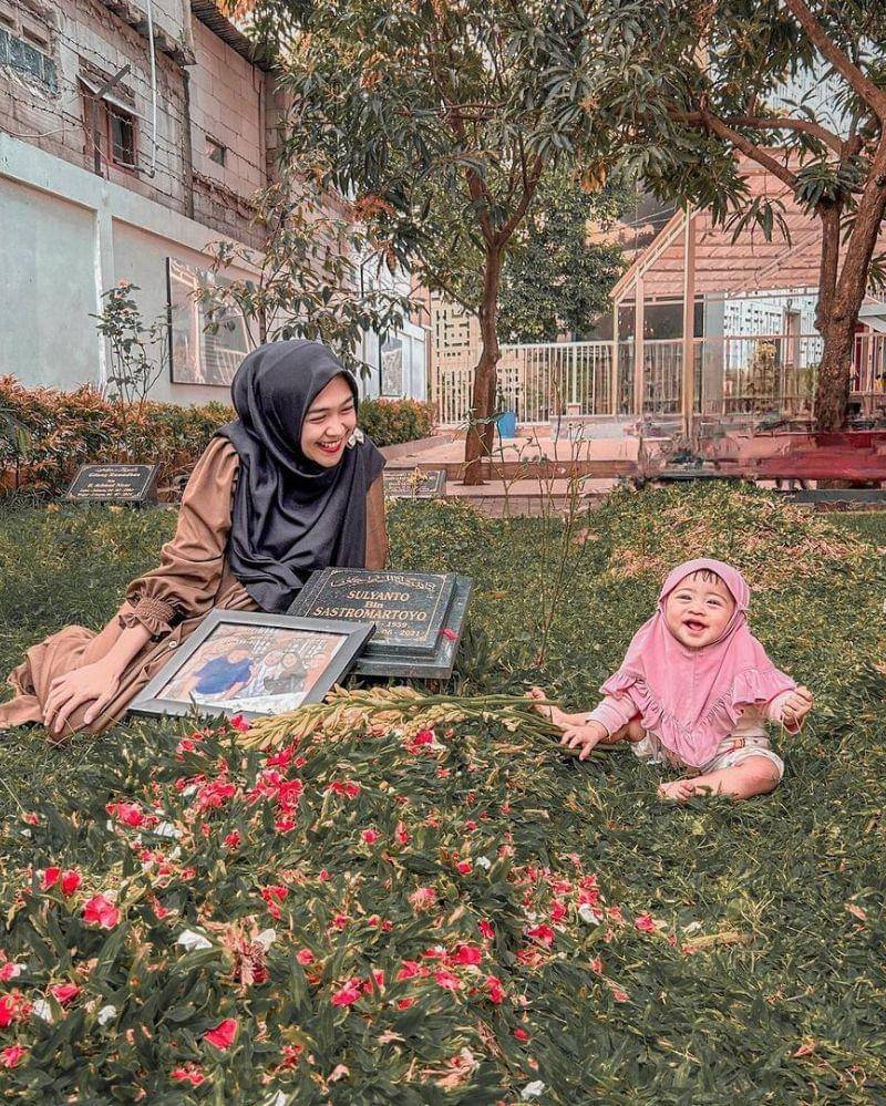 Instagram.com/riaricis1795