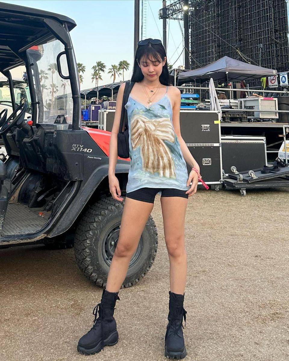 Instagram.com/jennierubyjane