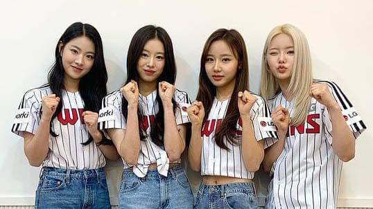 Instagram/we_fiftyfifty