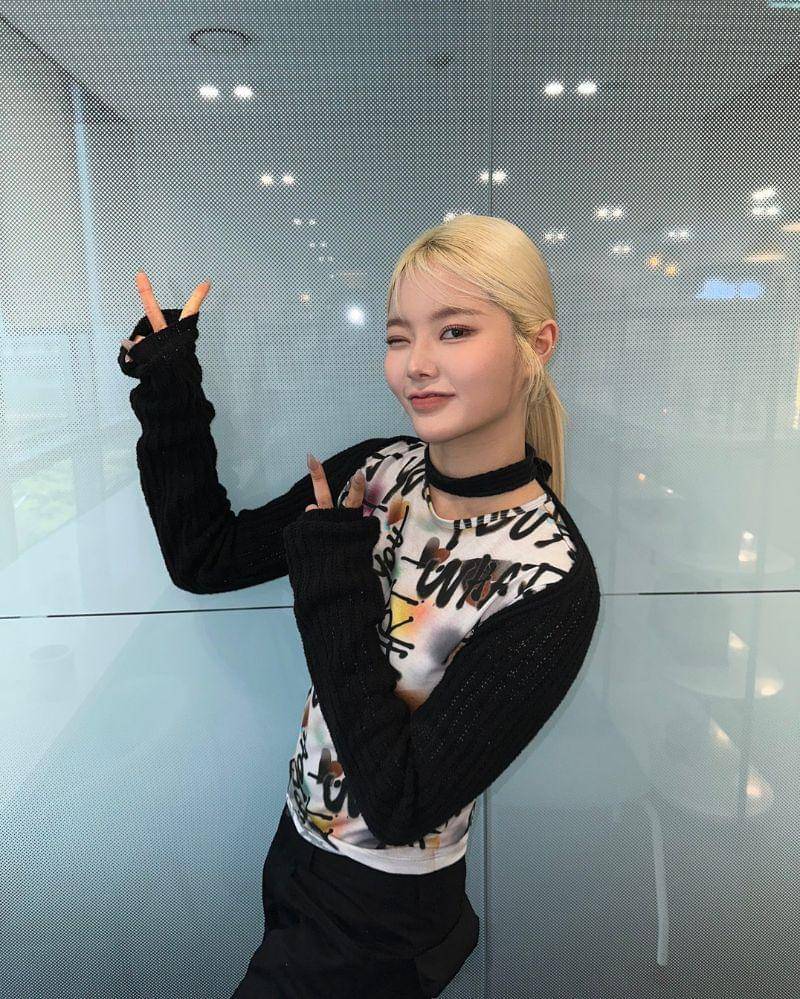 Twitter.com/we_fiftyfifty