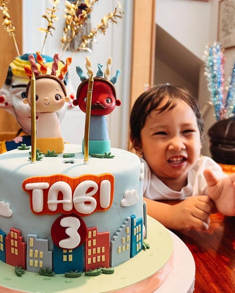 Instagram.com/andienaisyah