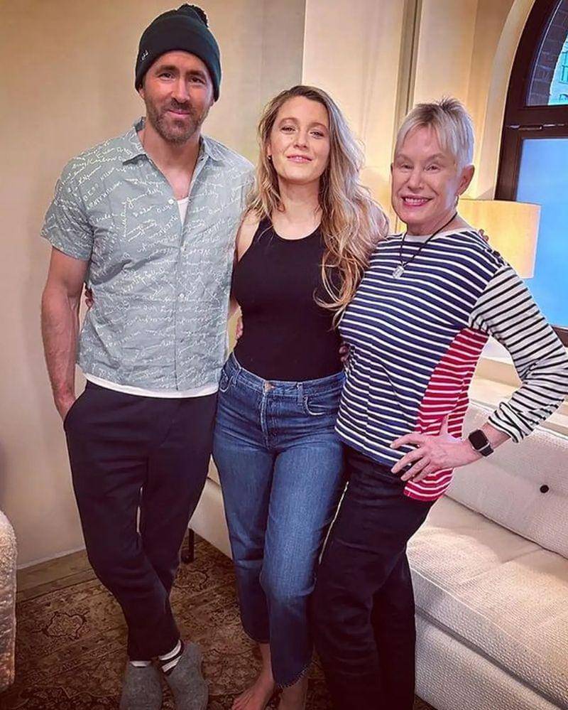 Instagram.com/blakelively