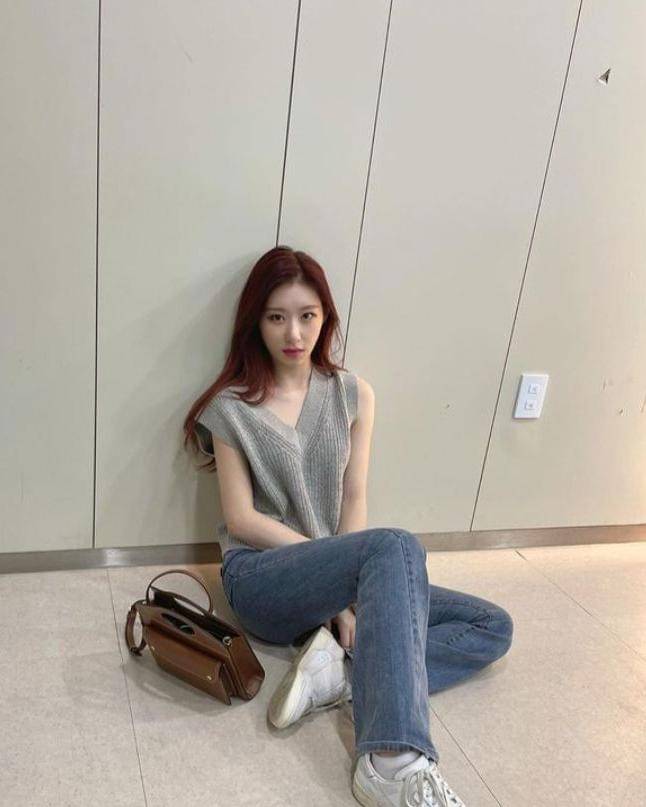 Instagram.com/itzy.all.in.us