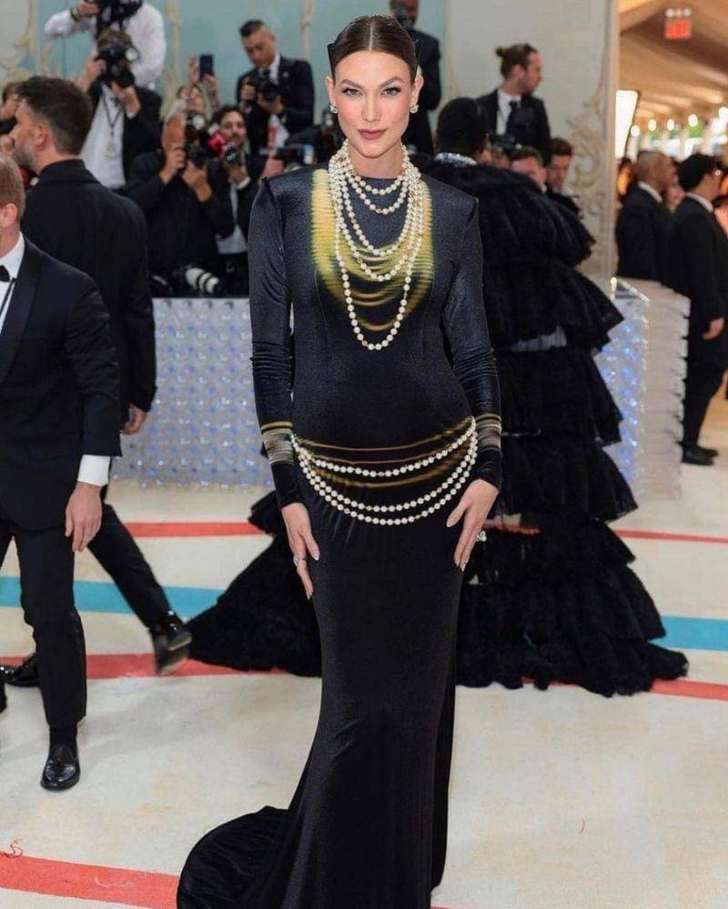 Instagram.com/karliekloss