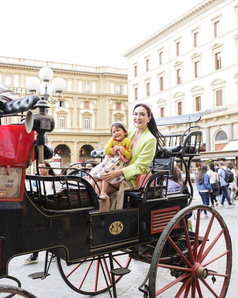 Instagram.com/shandyaulia