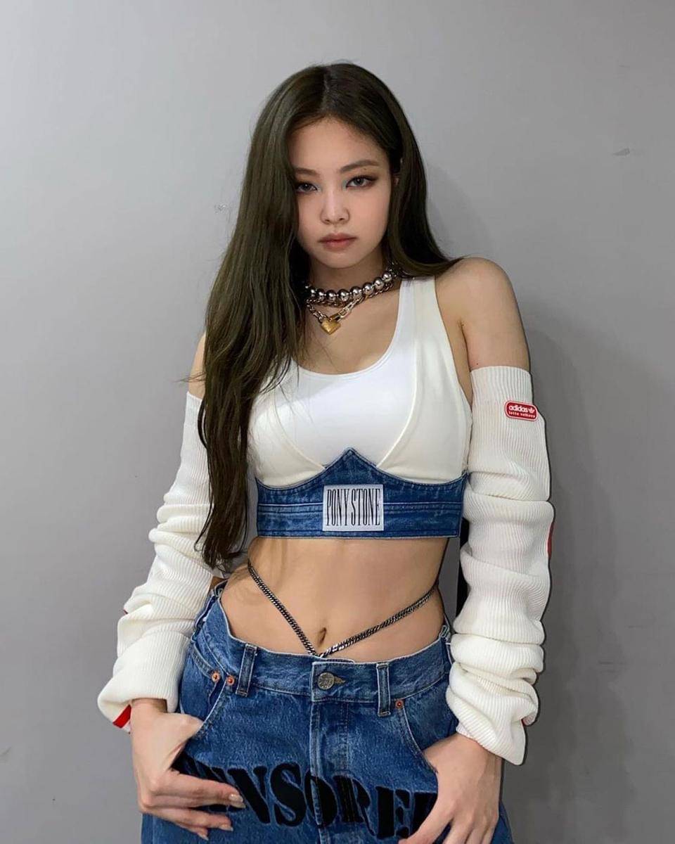 Instagram.com/jennierubyjane