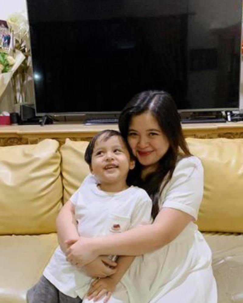 Instagram.com/tasyakamila