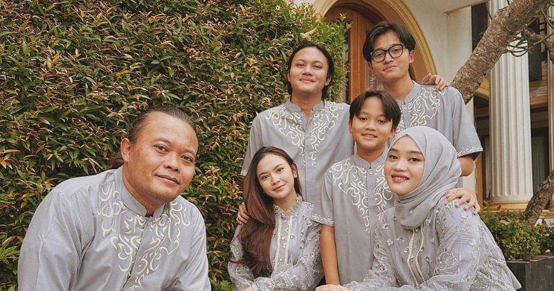 Instagram.com/rizkyfbian