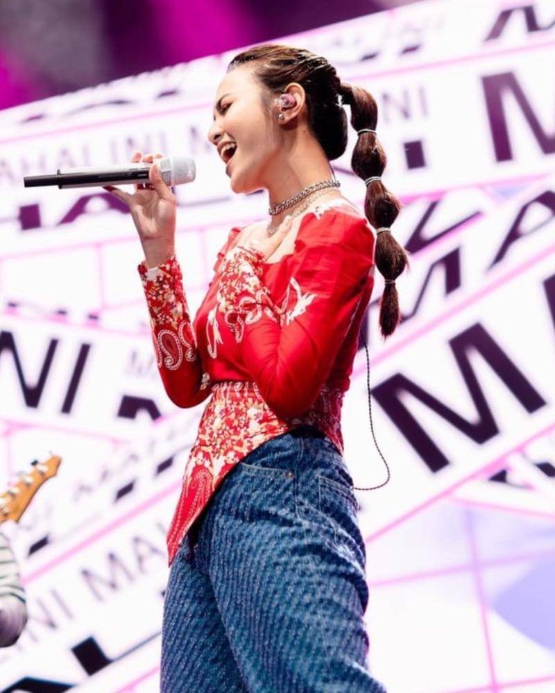 Instagram.com/mahaliniraharja