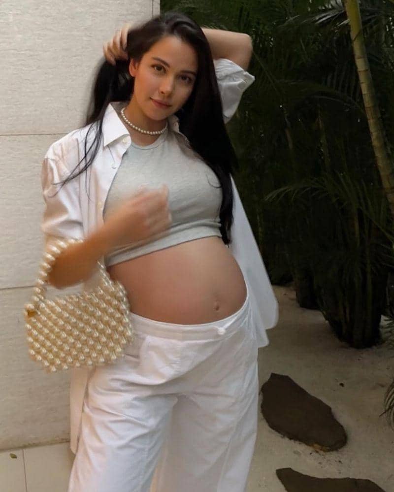 Instagram.com/estelleelinden