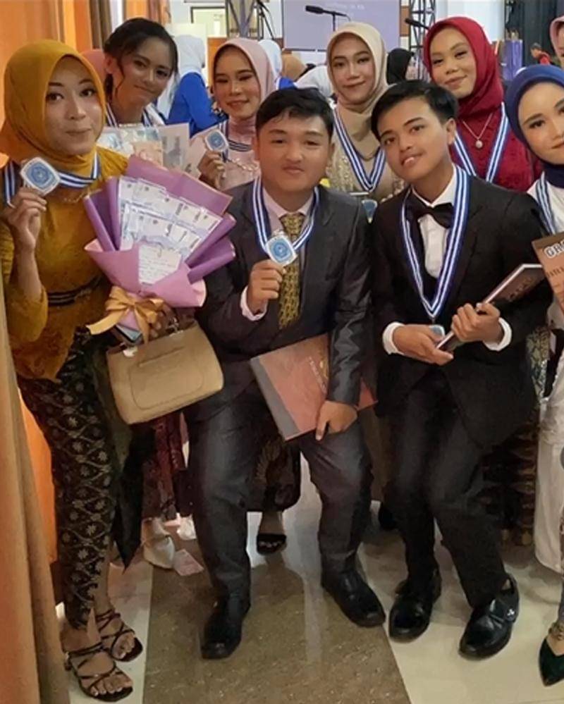 Instagram.com/riniperdiyanti