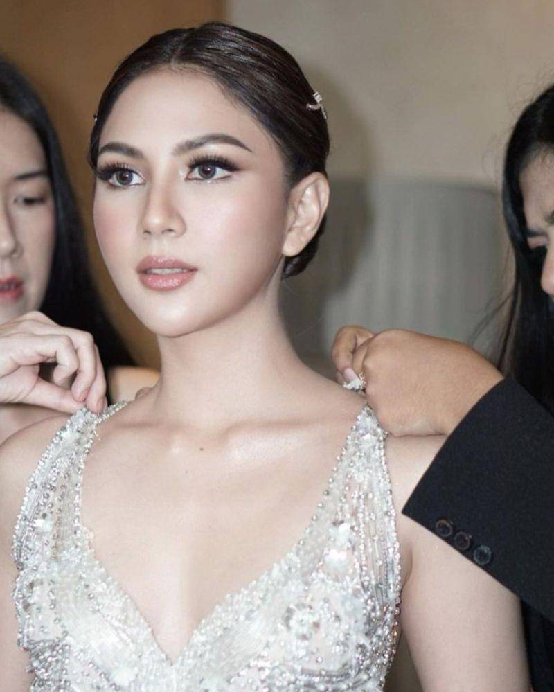 Instagram.com/Evalovira