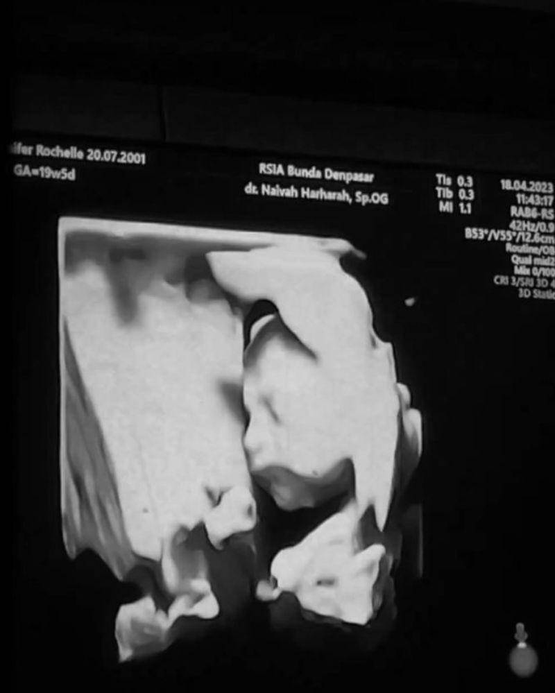 Instagram.com/jennifercoppenreal20