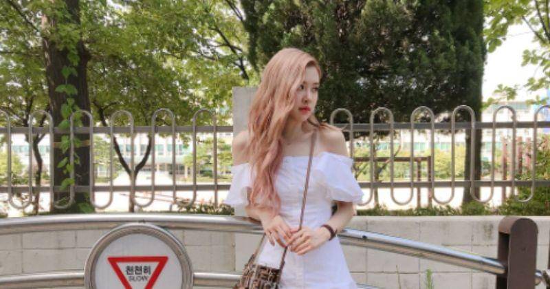 Instagram.com/Roses_are_rosie