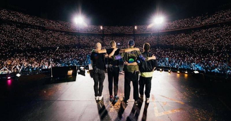 Instagram.com/coldplay