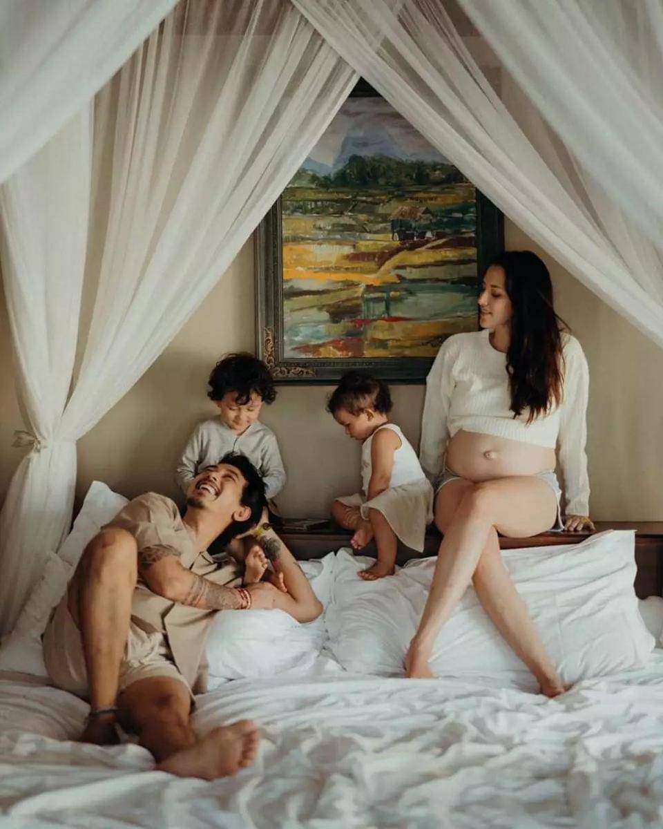 Instagram.com/dahliachr