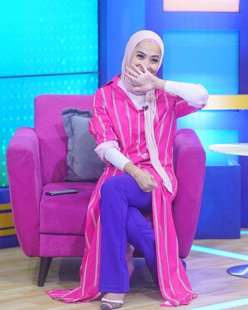 Instagram.com/fenirose