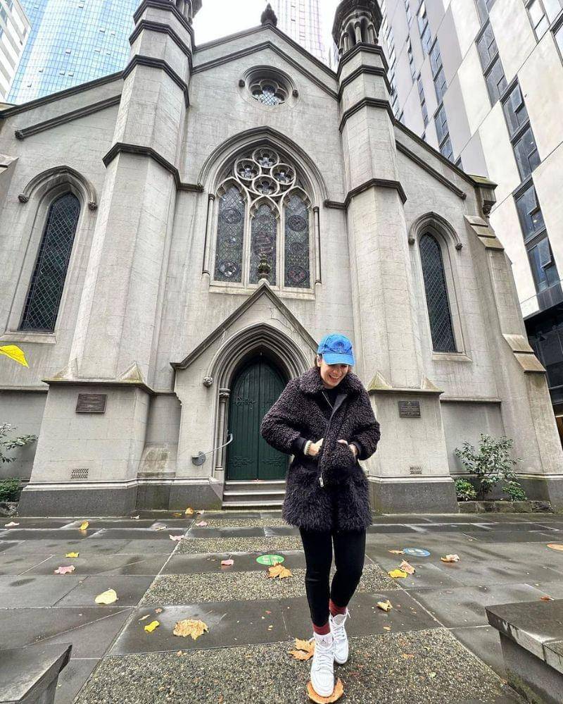 Instagram.com/anneofficial1990