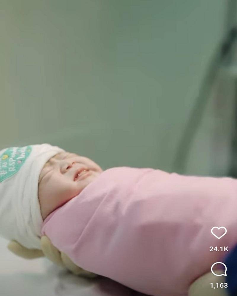 instagram.com/michimomo