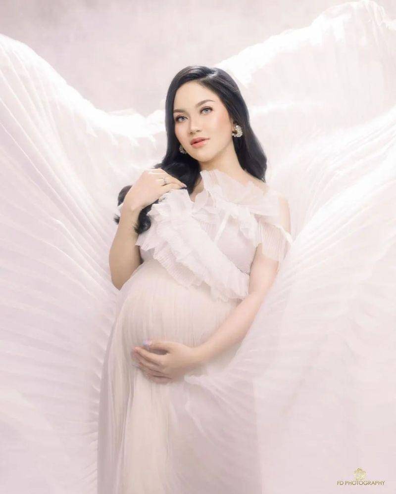 Instagram.com/lecouturegown_sby