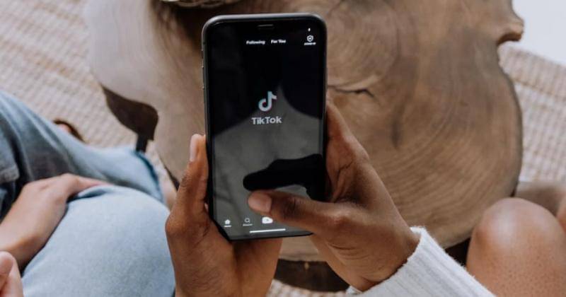 pexels/cottonbro studio