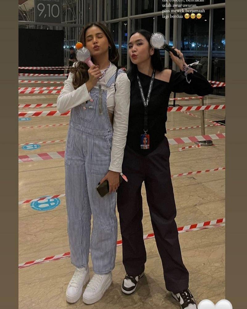 instagram.com/yunitasiregar