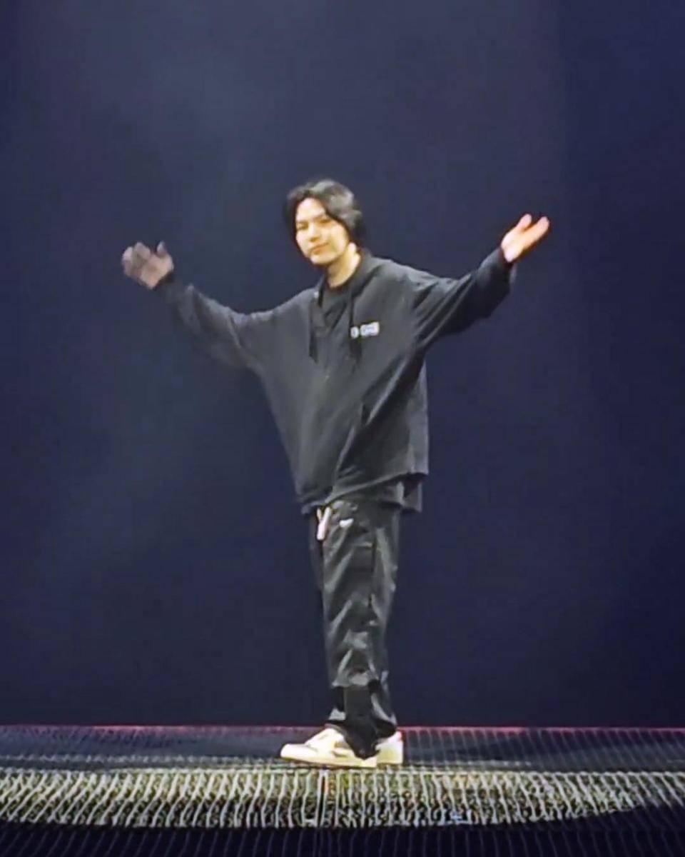 Instagram.com/agustd