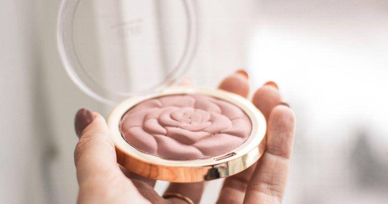 pexels/Kristina Paukshtite