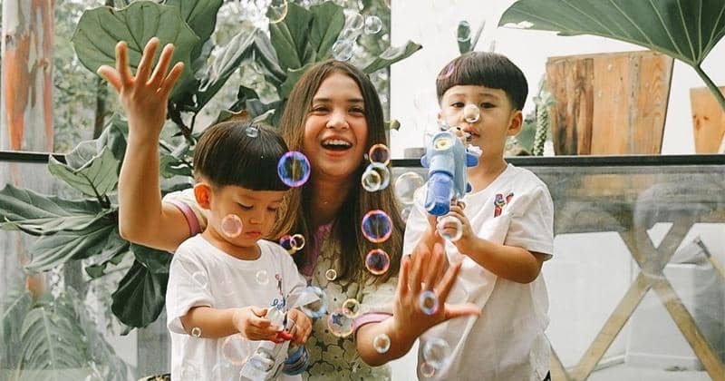 Instagram.com/putrititian