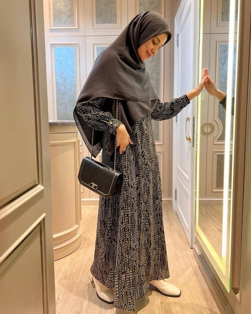 instagram.com/shireensungkar