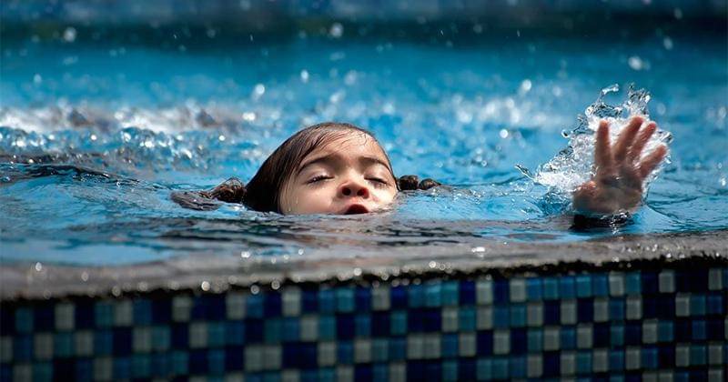 parenting.firstcry.com