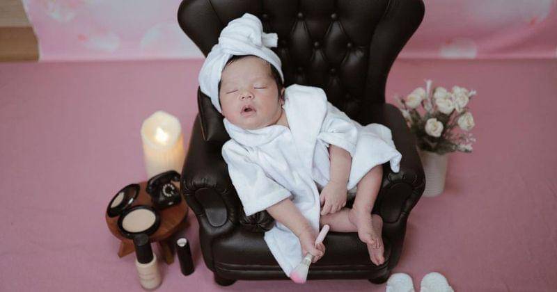 Instagram.com/eshalecelovely