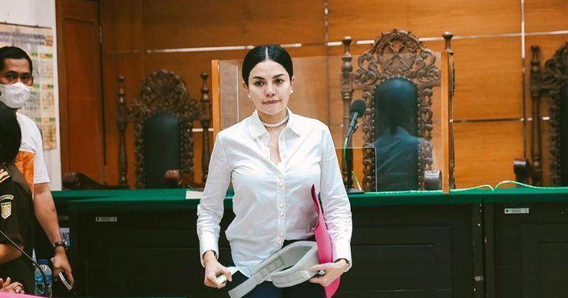 Instagram.com/nikitamirzanimawardi_172