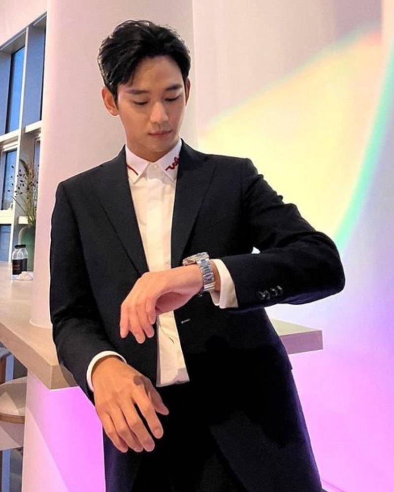 Instagram.com/soohyun_k216