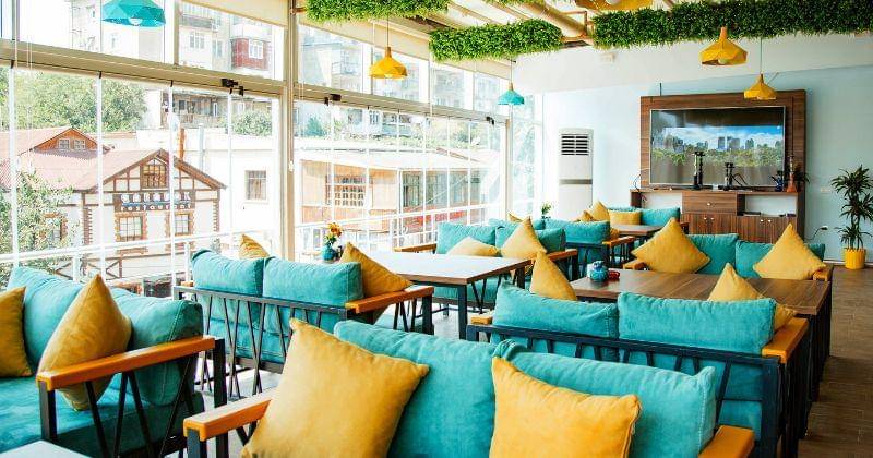 Freepik/KamranAydinov