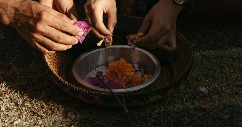 Unsplash/Polina Kuzovkova