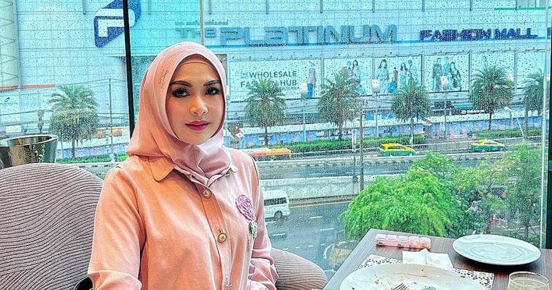 Instagram.com/eddiesadellia